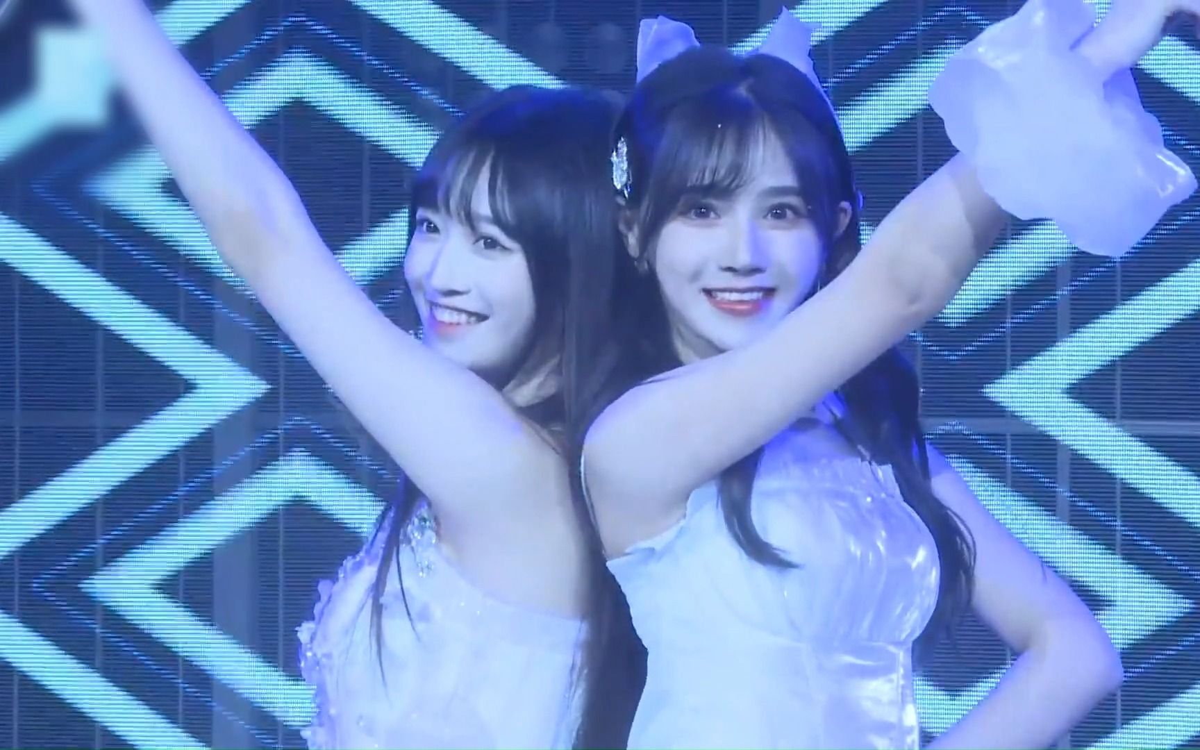 『苏杉杉&费沁源』来看甜妹跳宅舞《任性的流星》(20230708 苏杉杉