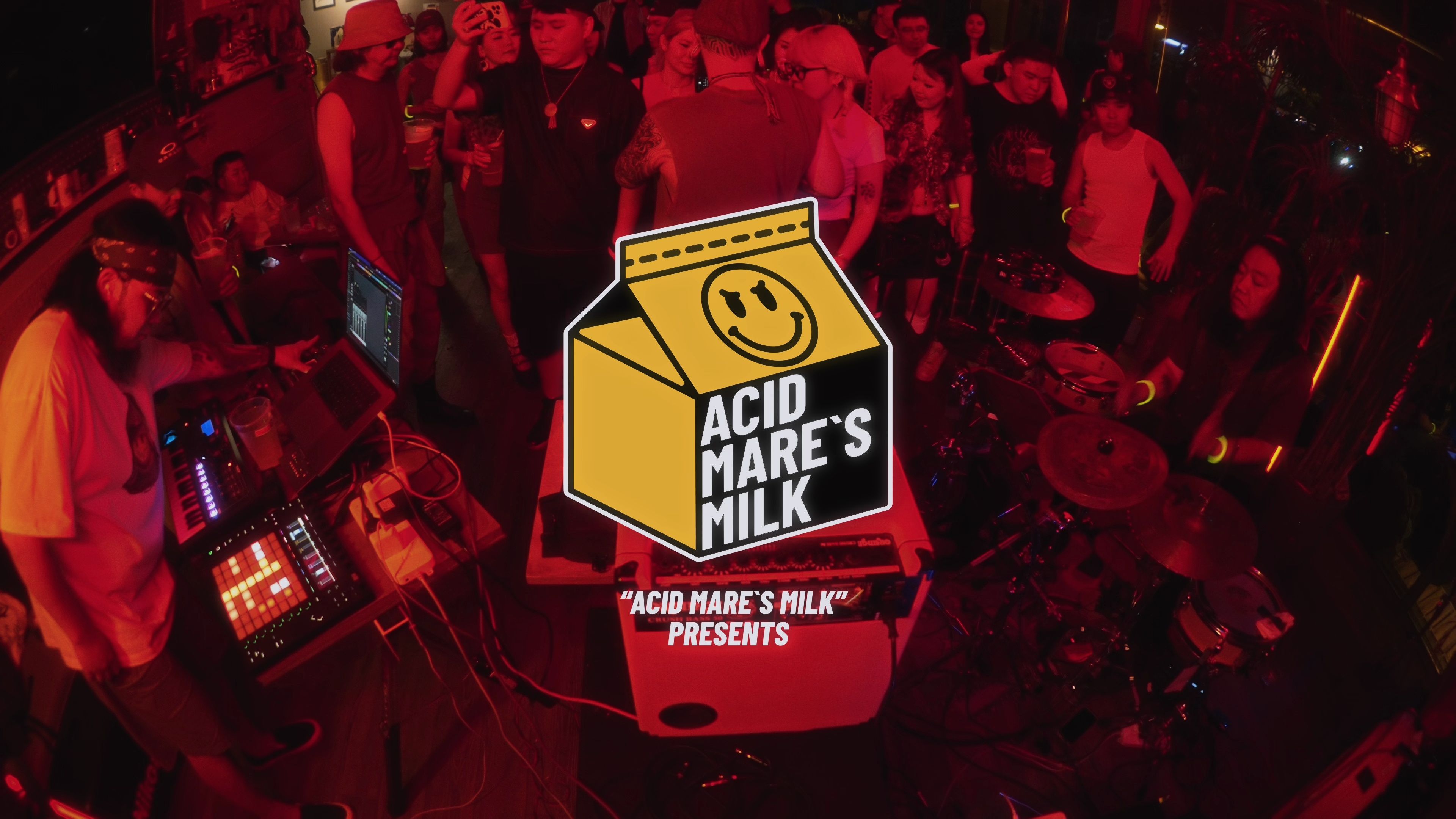 酸马奶/ACID MARE`S MILK LIVE IN WAKEYWAKEY & 200 + CAFE哔哩哔哩bilibili