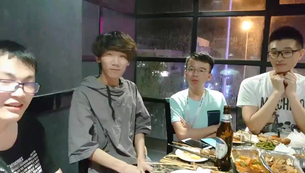 籽岷直播录像cj狂欢之夜