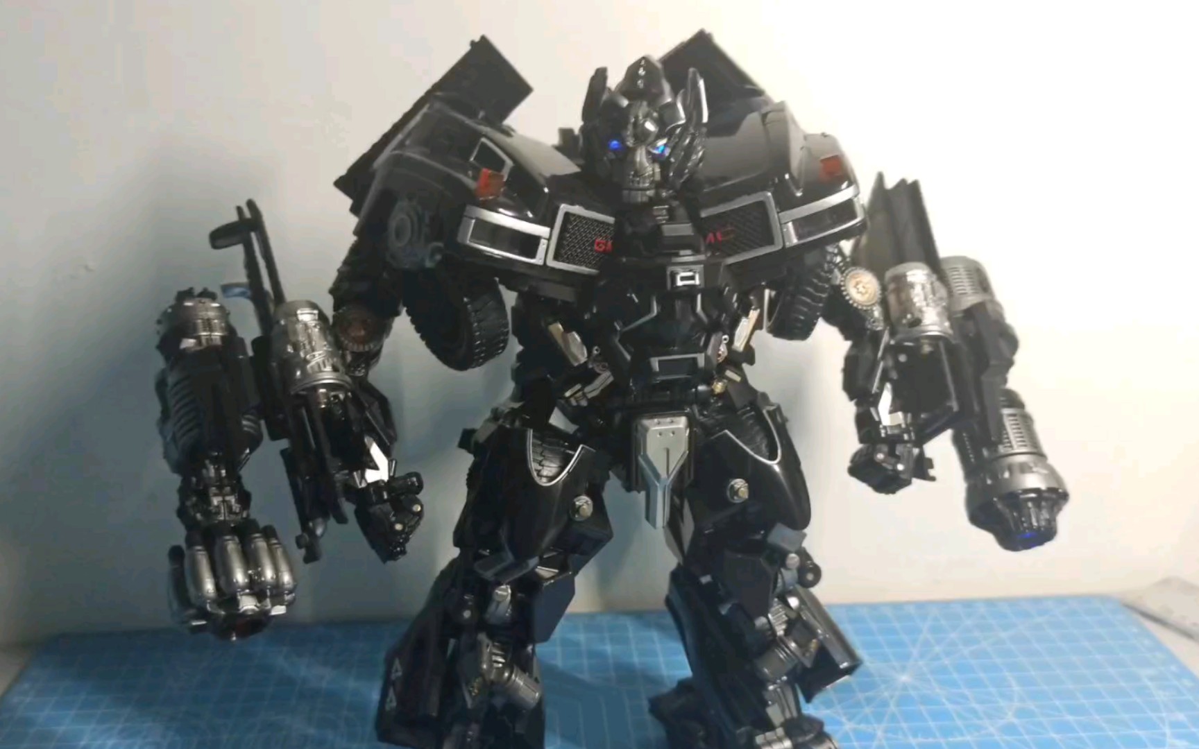 【定格动画】铁皮炫技 变形金刚mpm06黑曼巴ls09 定格短片