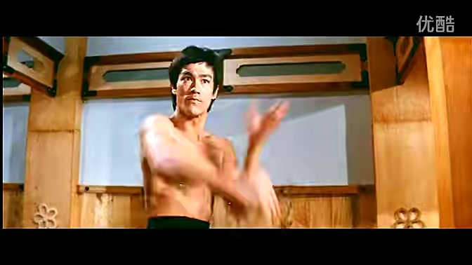 1972年李小龙《精武门》白金预告片,背景音乐使人热血沸腾哔哩哔哩bilibili