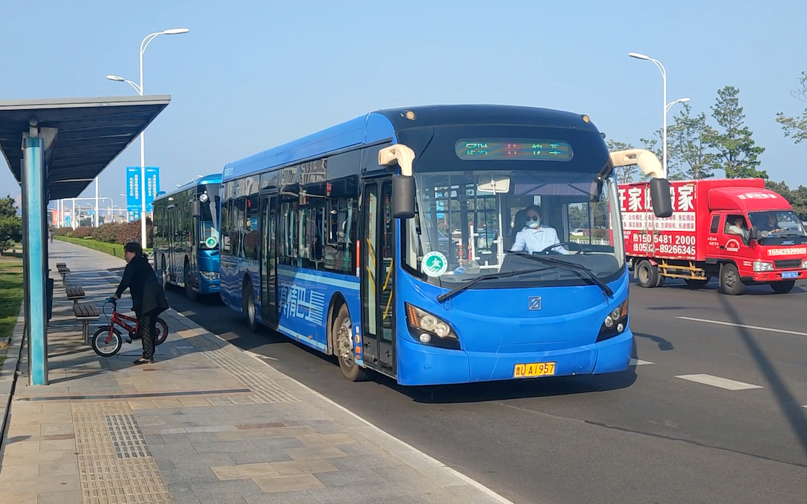 青岛真情巴士黄岛6路定时快车切换汉显后回场站