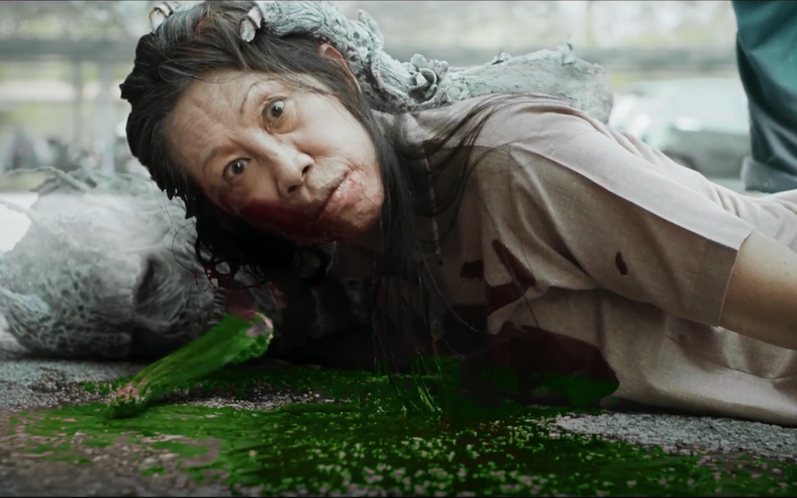 马来西亚最重口的恐怖片《血祭》,男孩天生拥有预知未来的能力