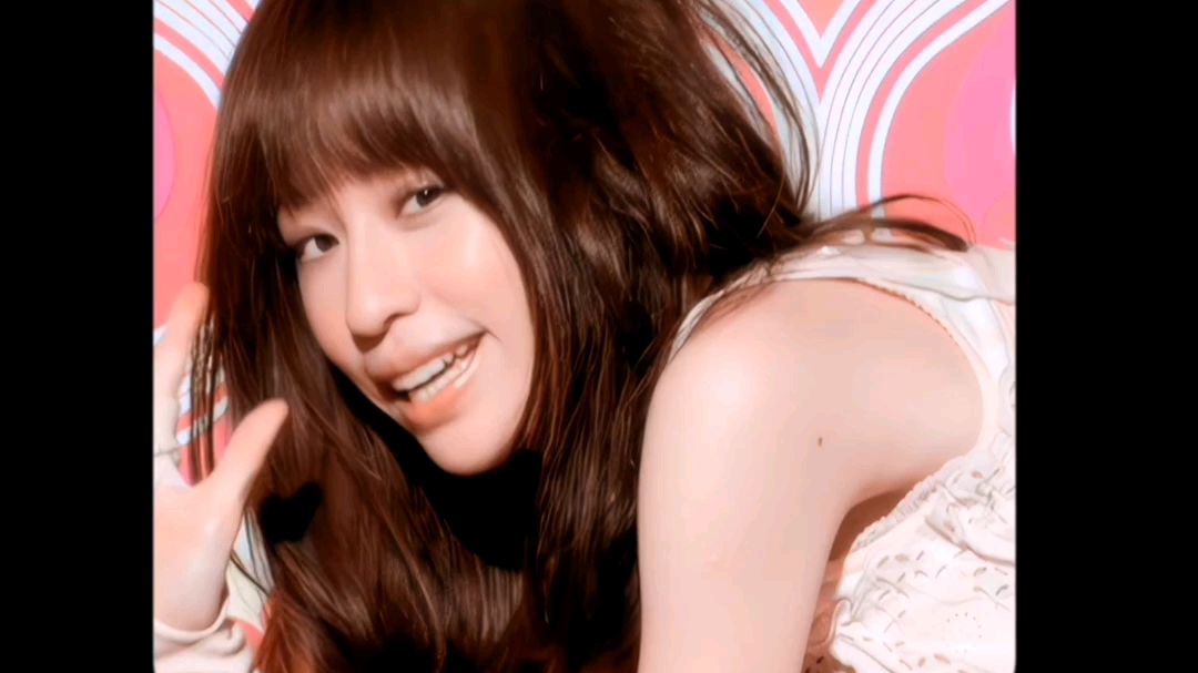 甜心教主王心凌第五张专辑《magic cyndi》影音大回顾!