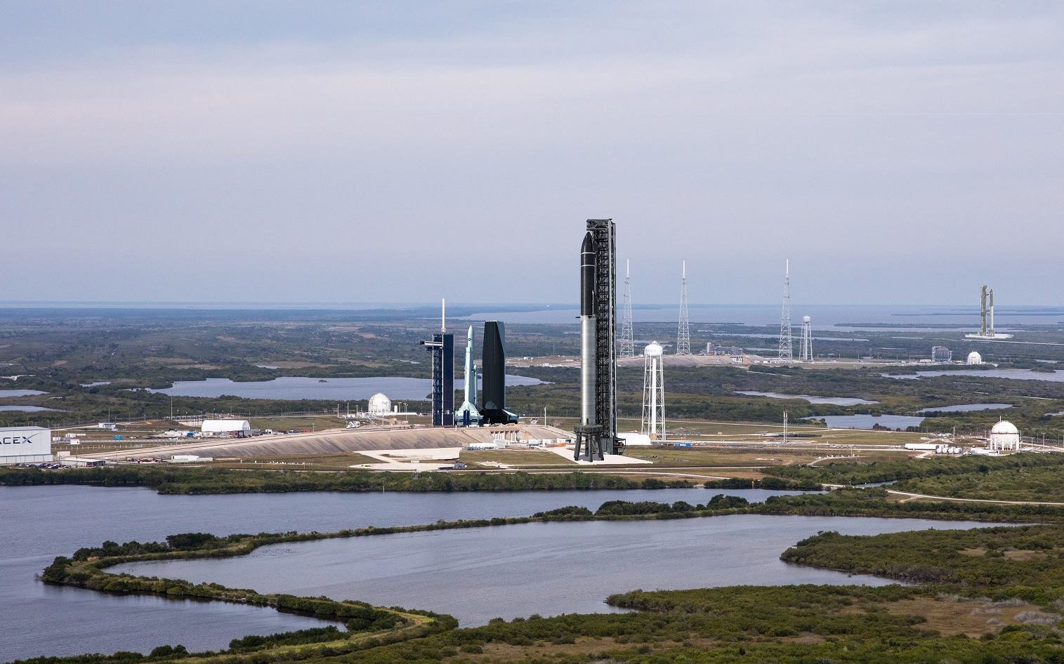 【双语】spacex佛罗里达星舰基地建设进度周报