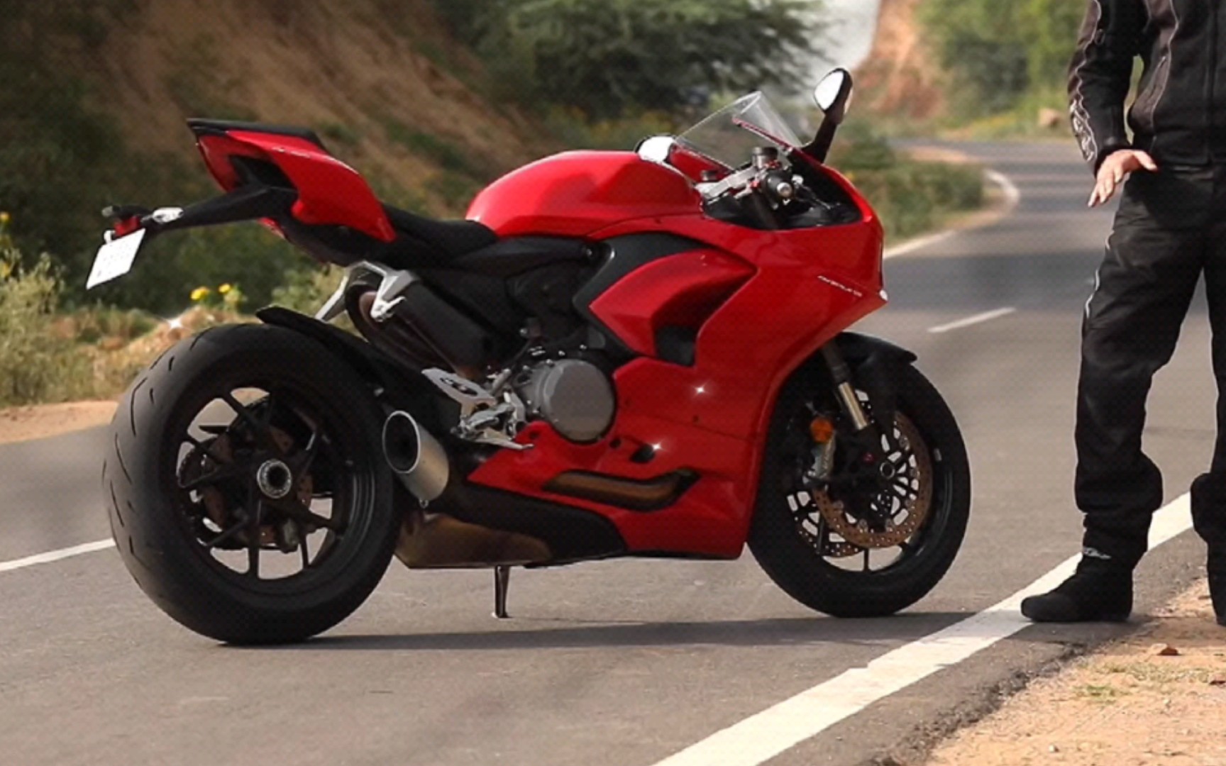 杜卡迪2021 ducati panigale v2