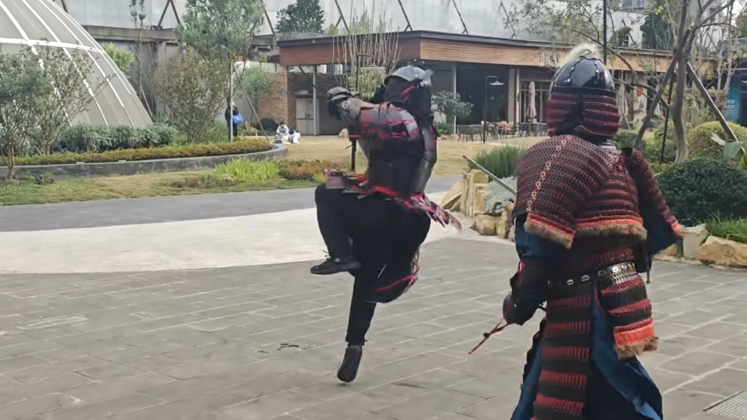 中式重甲双刀vs日本武士倭刀