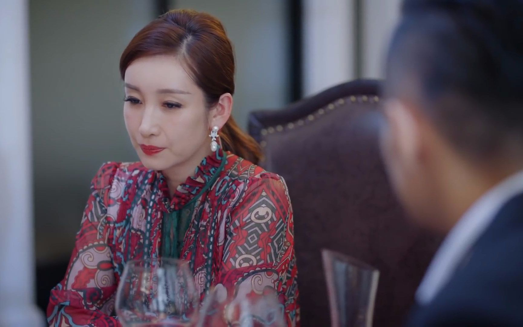 【秦海璐】安宁 cut-安宁请阿泰吃饭,让他运货_哔哩哔哩 (゜-゜)つロ