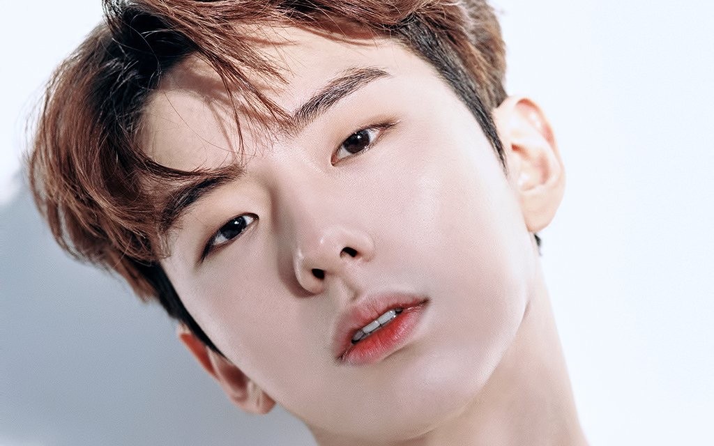 我来了,我来了,我带着绝美刘基贤赶来了