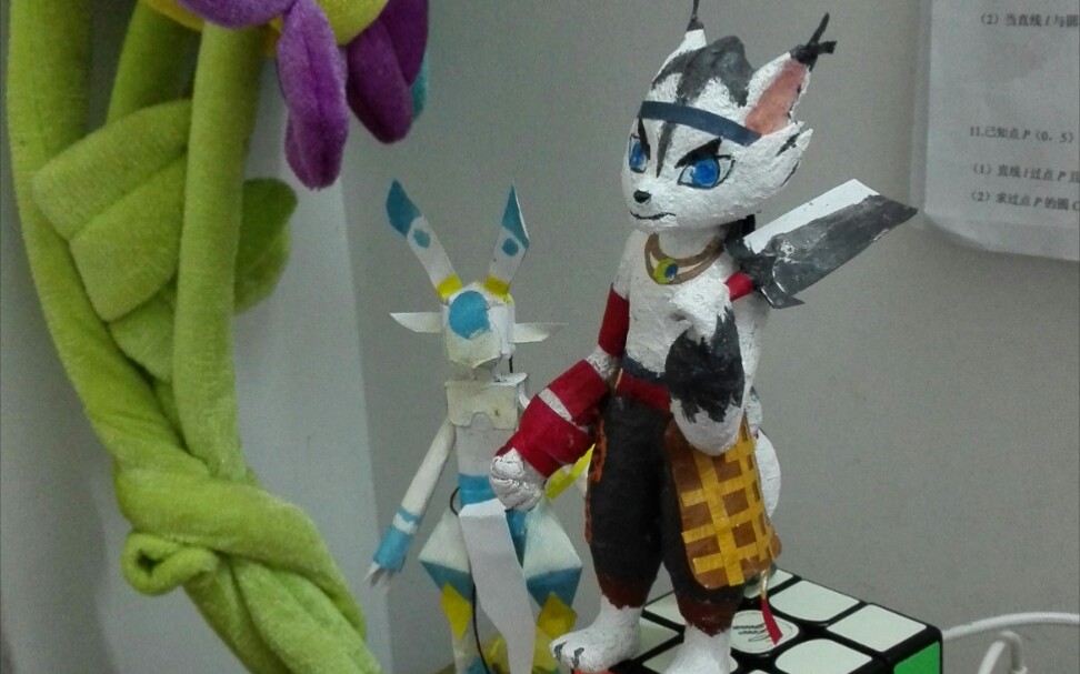 【纸糊手办】全网唯一一个小野_哔哩哔哩 (゜-゜)つロ 干杯~-bilibili