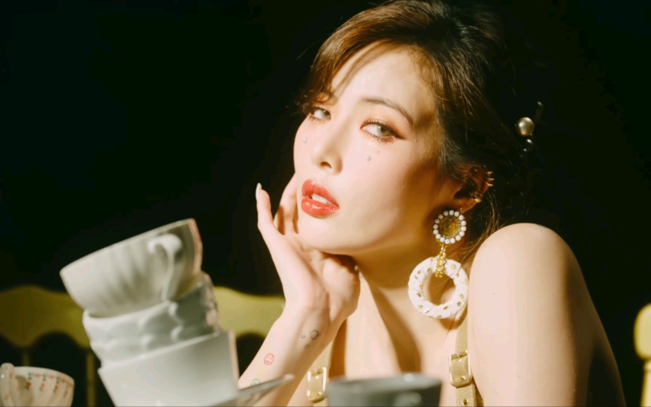 【4k60帧】泫雅 hyuna - flower shower mv