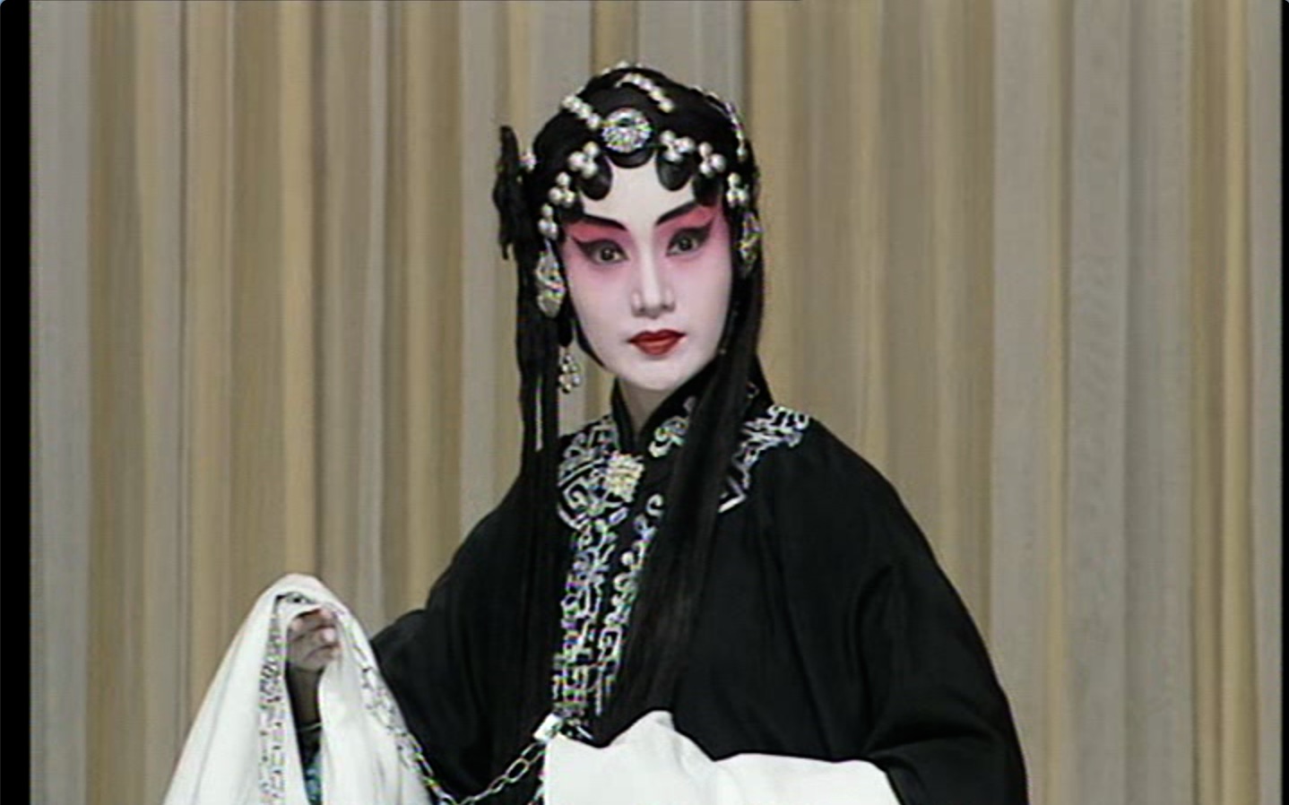 高清原画 京剧《六月雪》刘桂娟主演 像音像