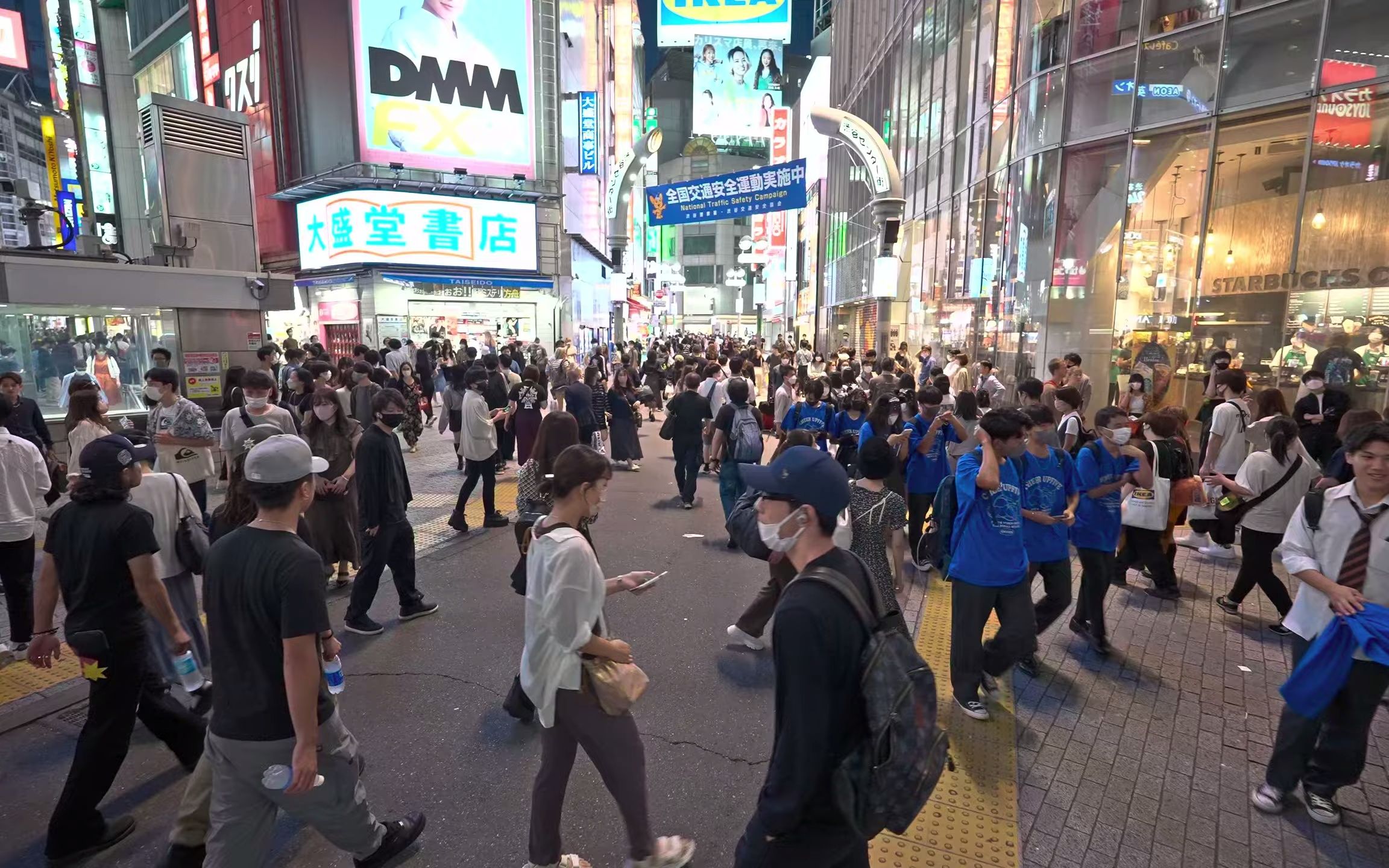 [图]日本东京晚上街头散步漫步