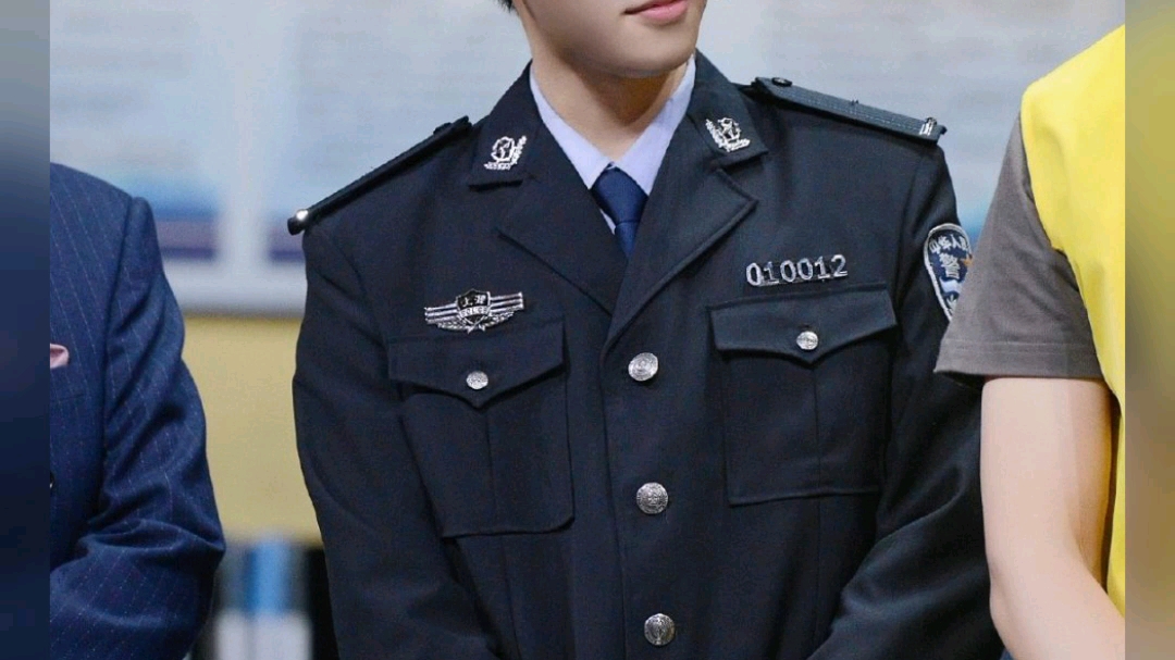 周奇2000,近日演员周琦奇参加星辰大海优选演员计划,推荐作品为