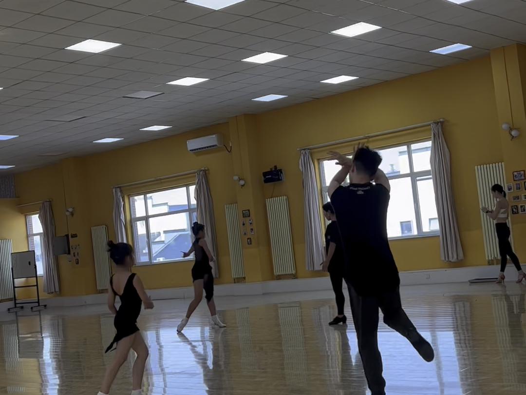 师徒"俏皮版"牛仔舞90