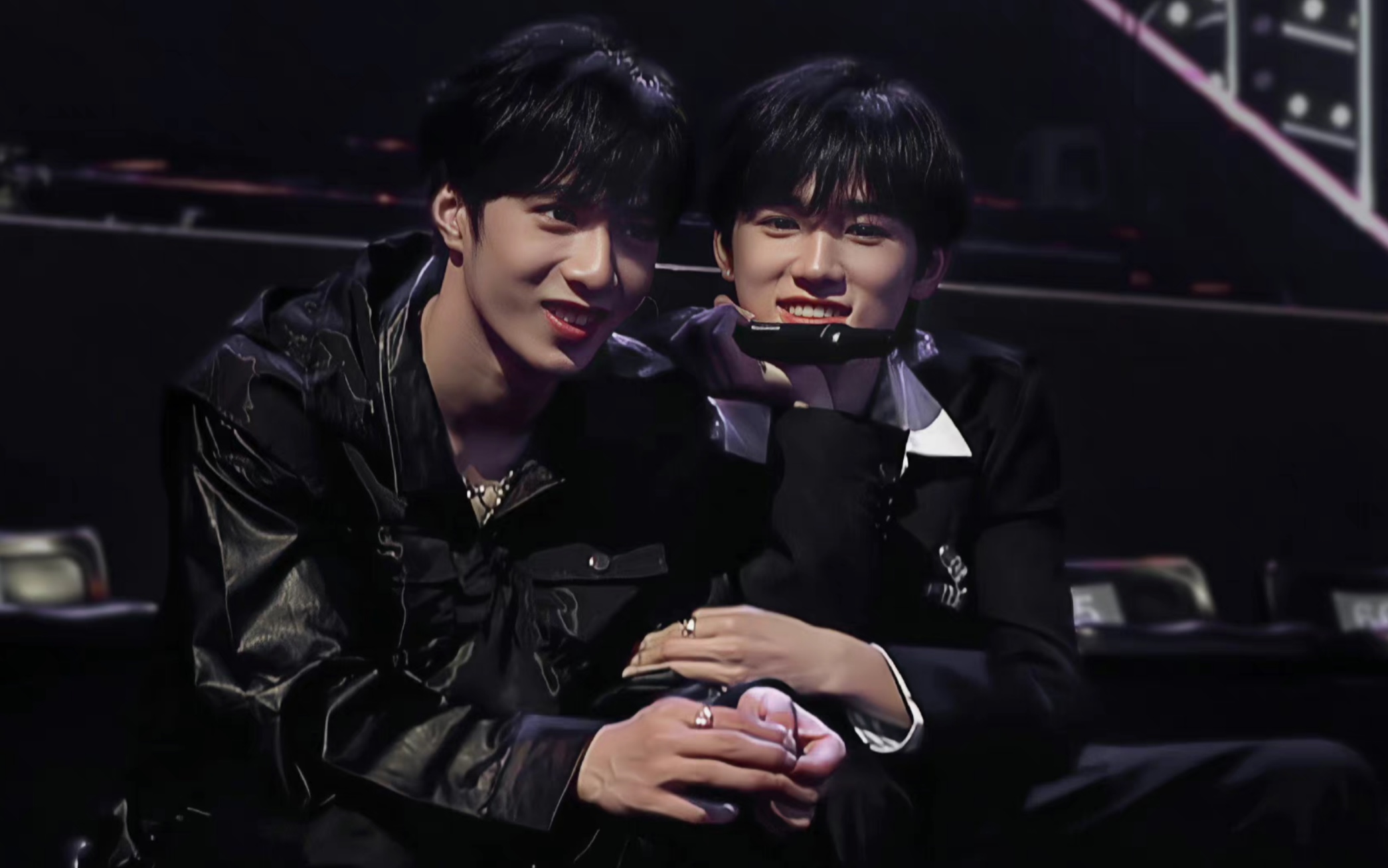 【文轩】小情侣秀我,牵手竟然3.