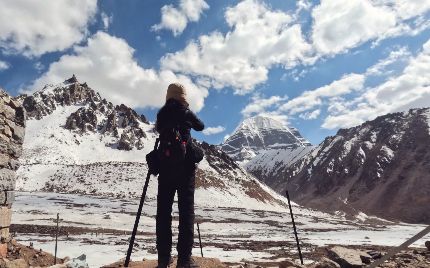 西藏转山之旅105,冈仁波齐徒步转山第二圈,到达天葬台准备翻卓玛拉山