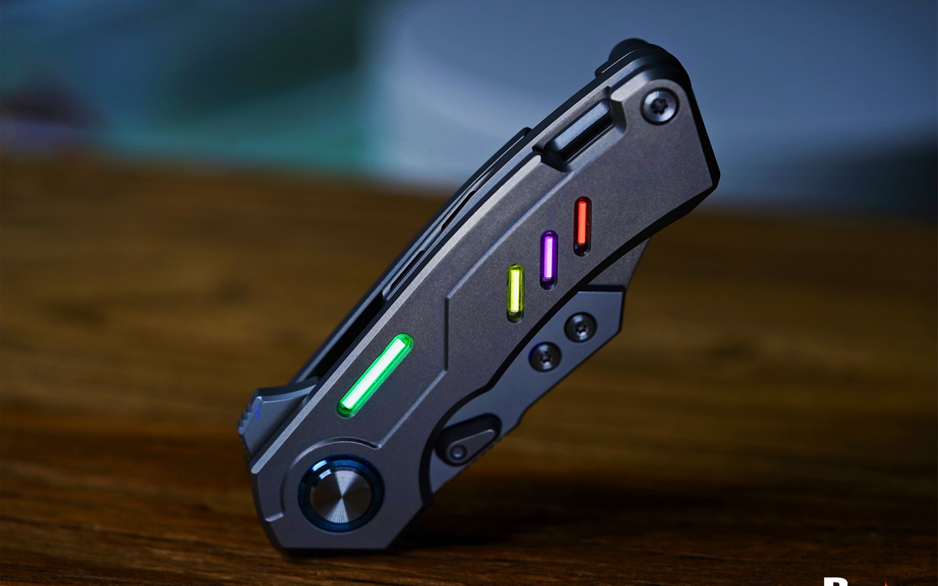 2020玩过最好战术折叠美工刀之一 【 潮玩舍 - 白鲸 】