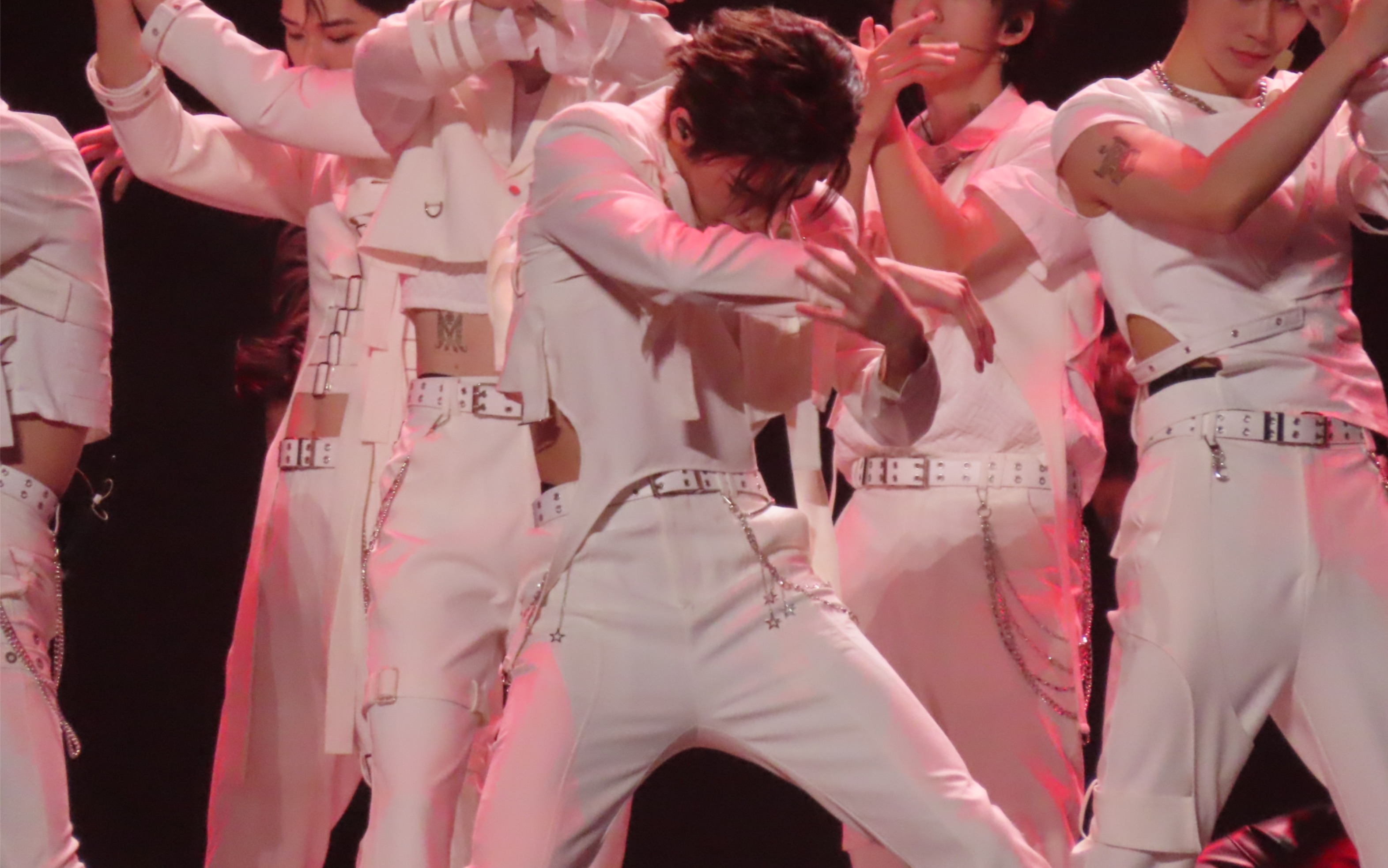 宋亚轩楼外楼直拍(19号场)