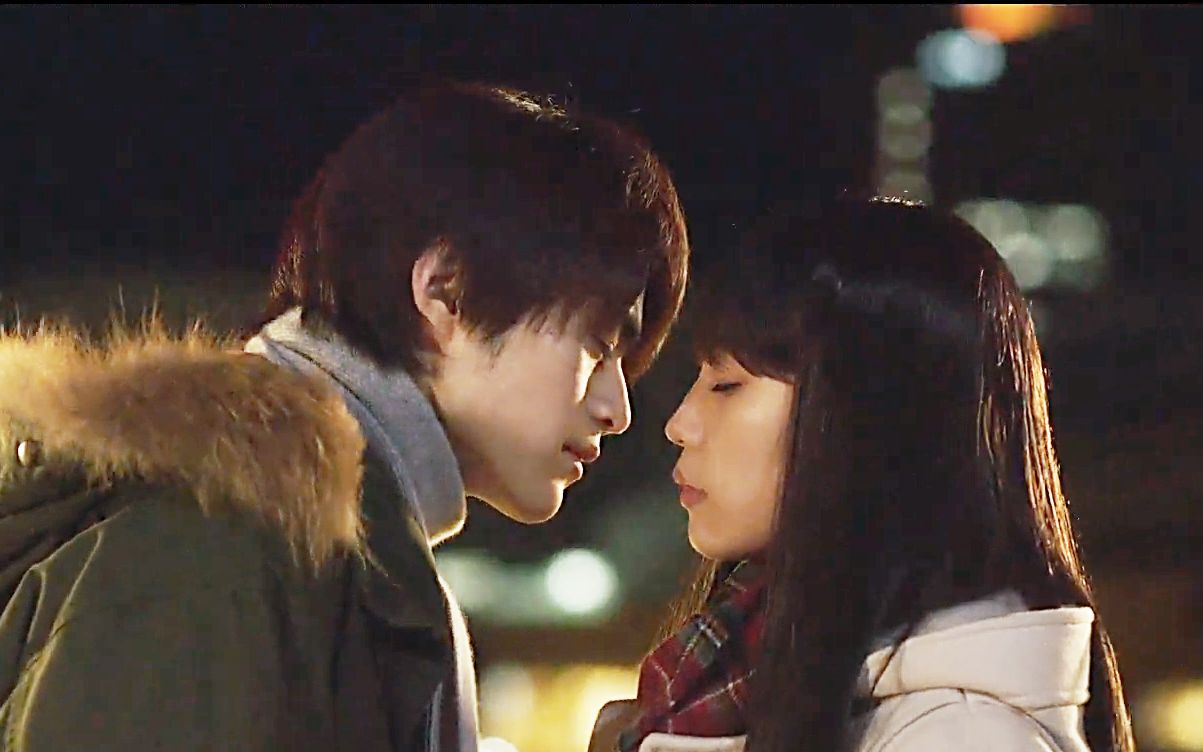 netflix真人版《好想告诉你》正式预告 甜甜的恋爱又来了!