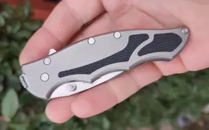 Video herunterladen: Kershaw 1625 Whisper 卡秀1625耳语