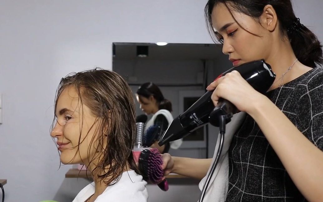 【越南 理发店】越南理发店-曼谷皇帝理发店2号店da管理员和乌克兰