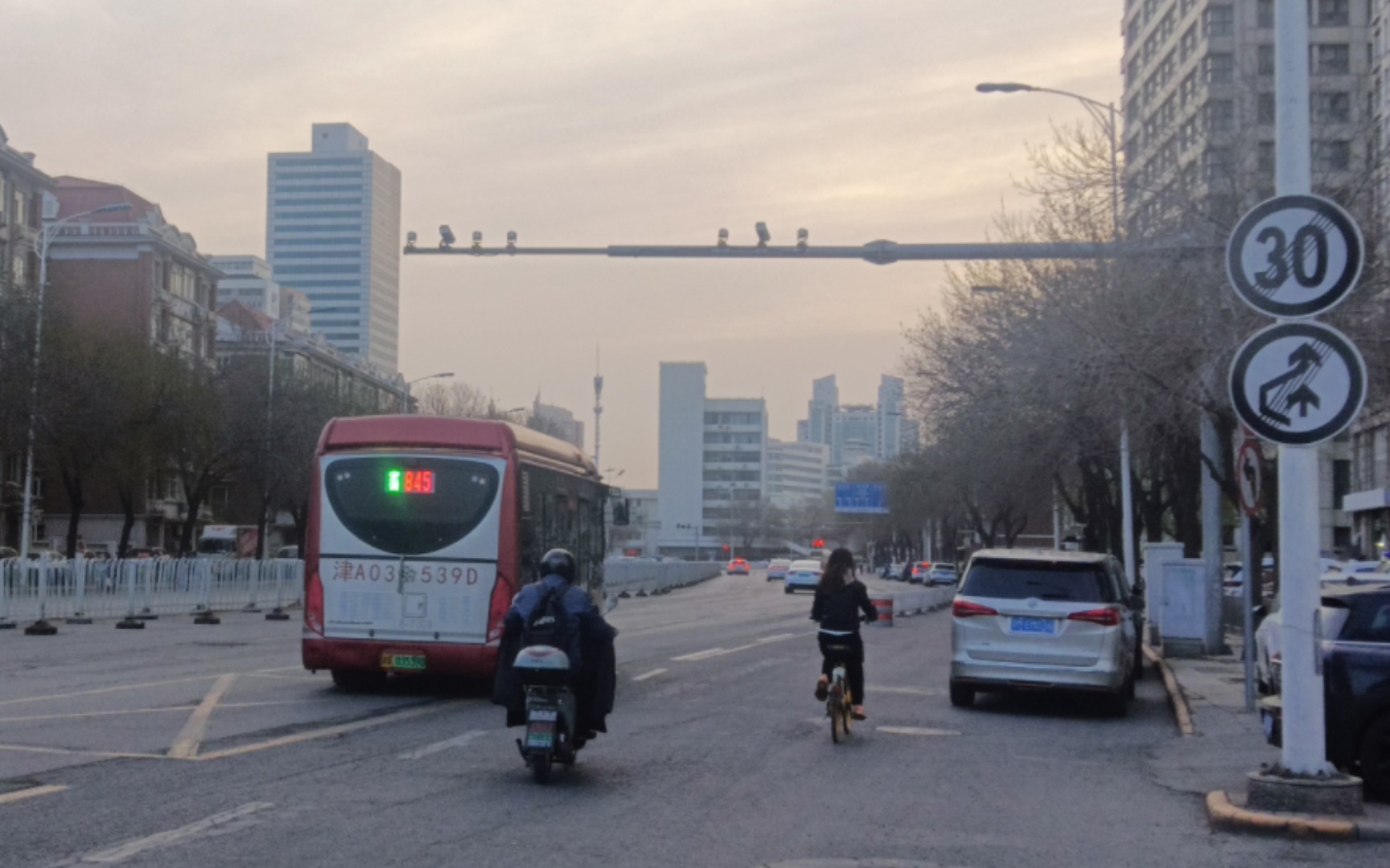 【天津公交】845路天河城方向首班车行驶实录