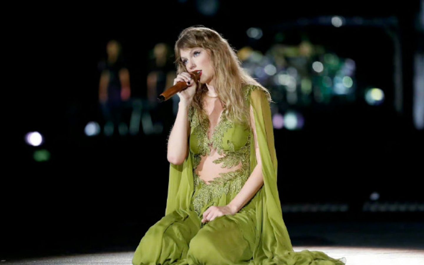 taylor swift - august 直拍现场 @ the eras tour