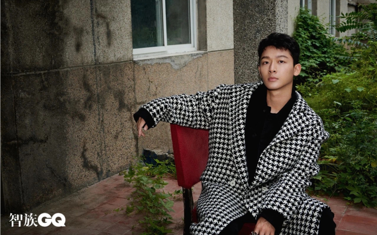张晚意 · 【20210928|gq智族专访】慢一点,再慢一点