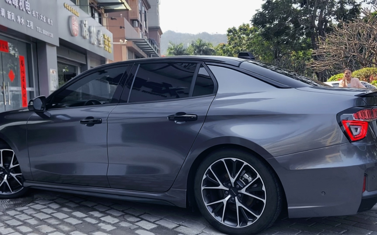 领克03 |超亮金属深邃灰深邃迷人,优雅绅士给自己爱车07做不一样的