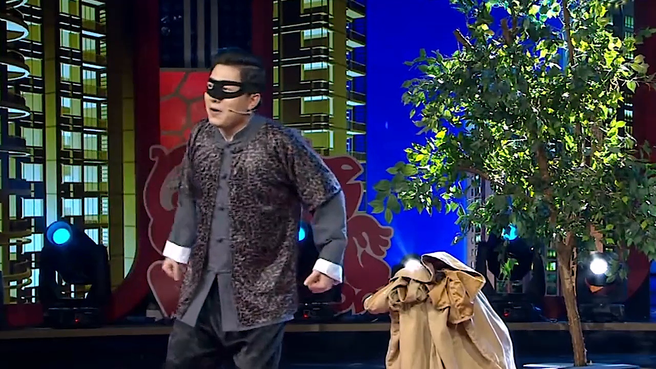 小品《绑架》第1段:白鸽,刘亮爆笑表演,逗你乐翻天