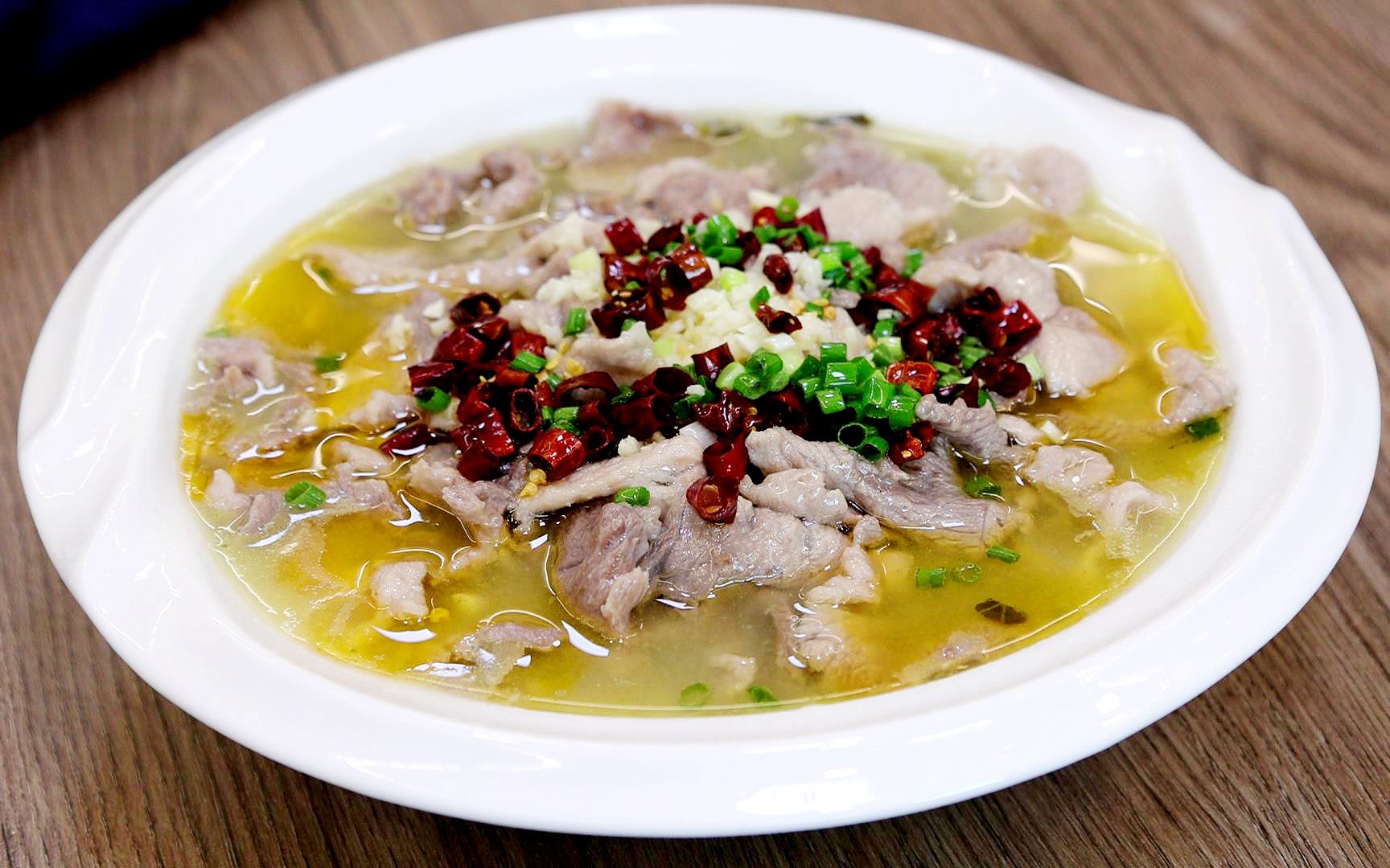 家常酸菜肉片,实在太好吃了,没忍住每个星期都做一次,超下饭