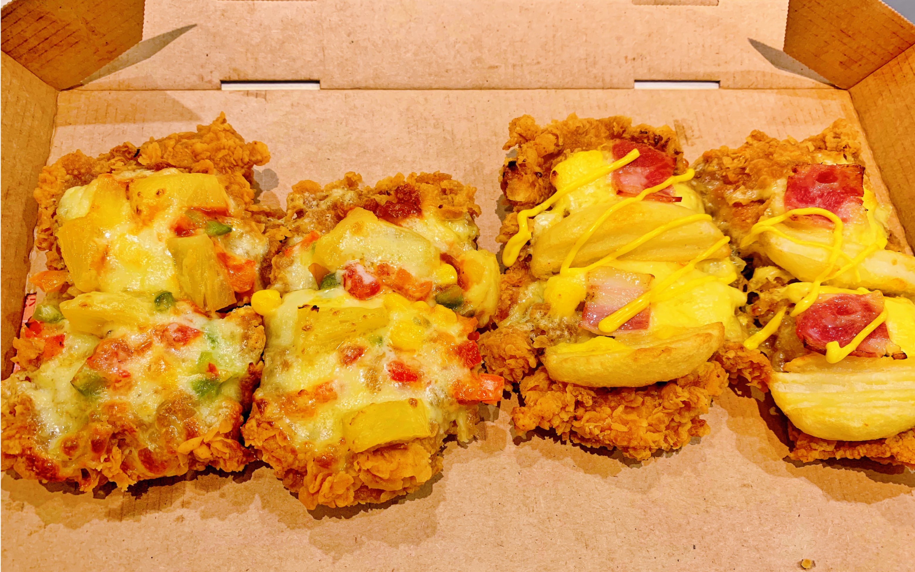 肯德基新品chizza xxl超大号芝士鸡腿至尊无饼底披萨