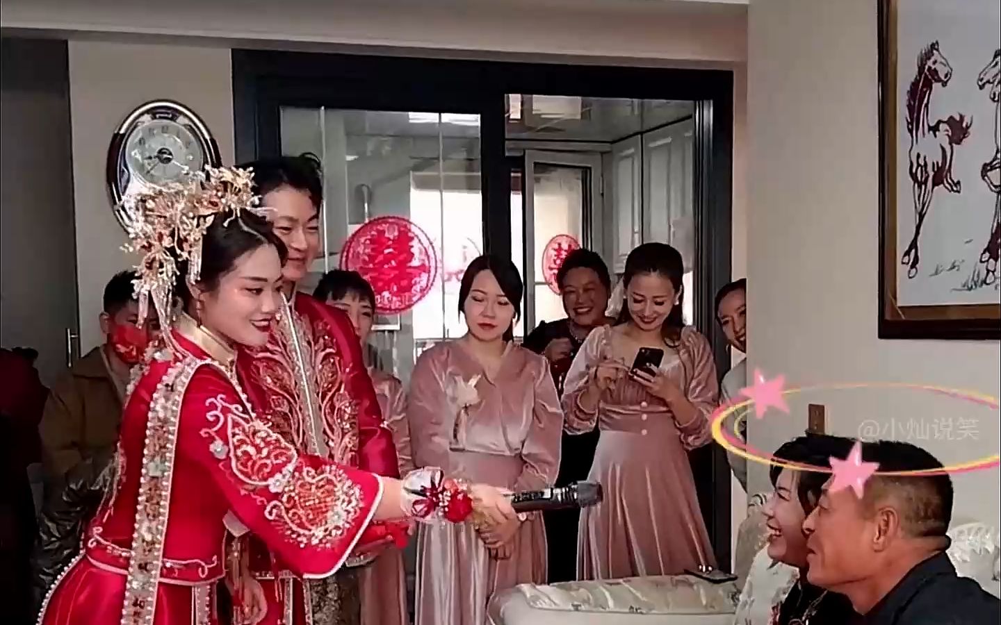 婚礼上的活宝新娘