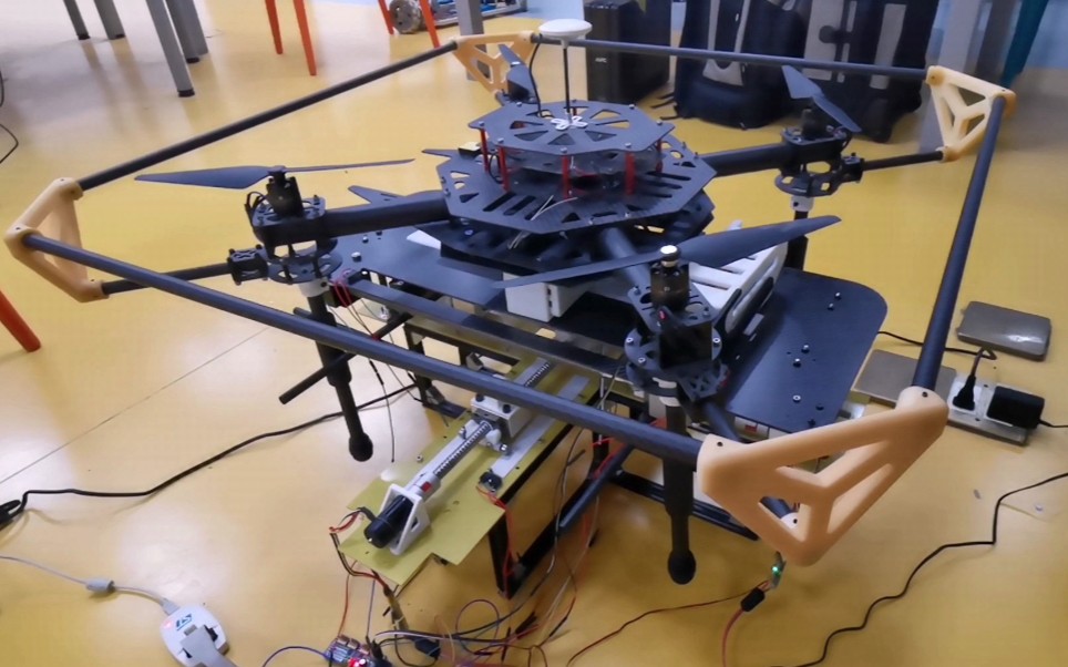 无人机自动换电池装置_哔哩哔哩_bilibili