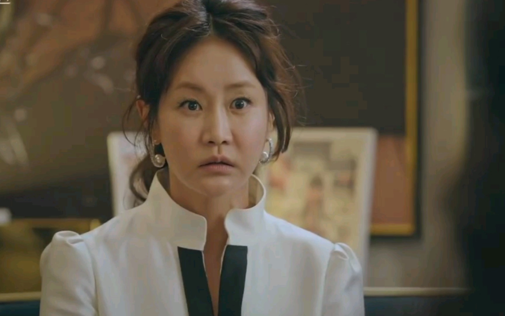 【顶楼 014】姜玛丽你这眼影品味真是猎奇呀