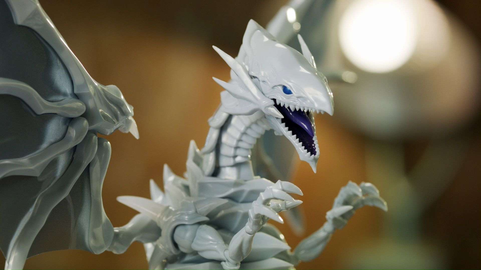 「figure-rise standard amplified 青眼白龙」商品pv