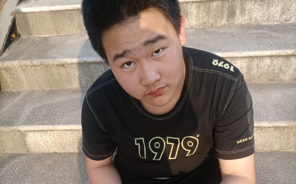 缺牙哥._哔哩哔哩_bilibili