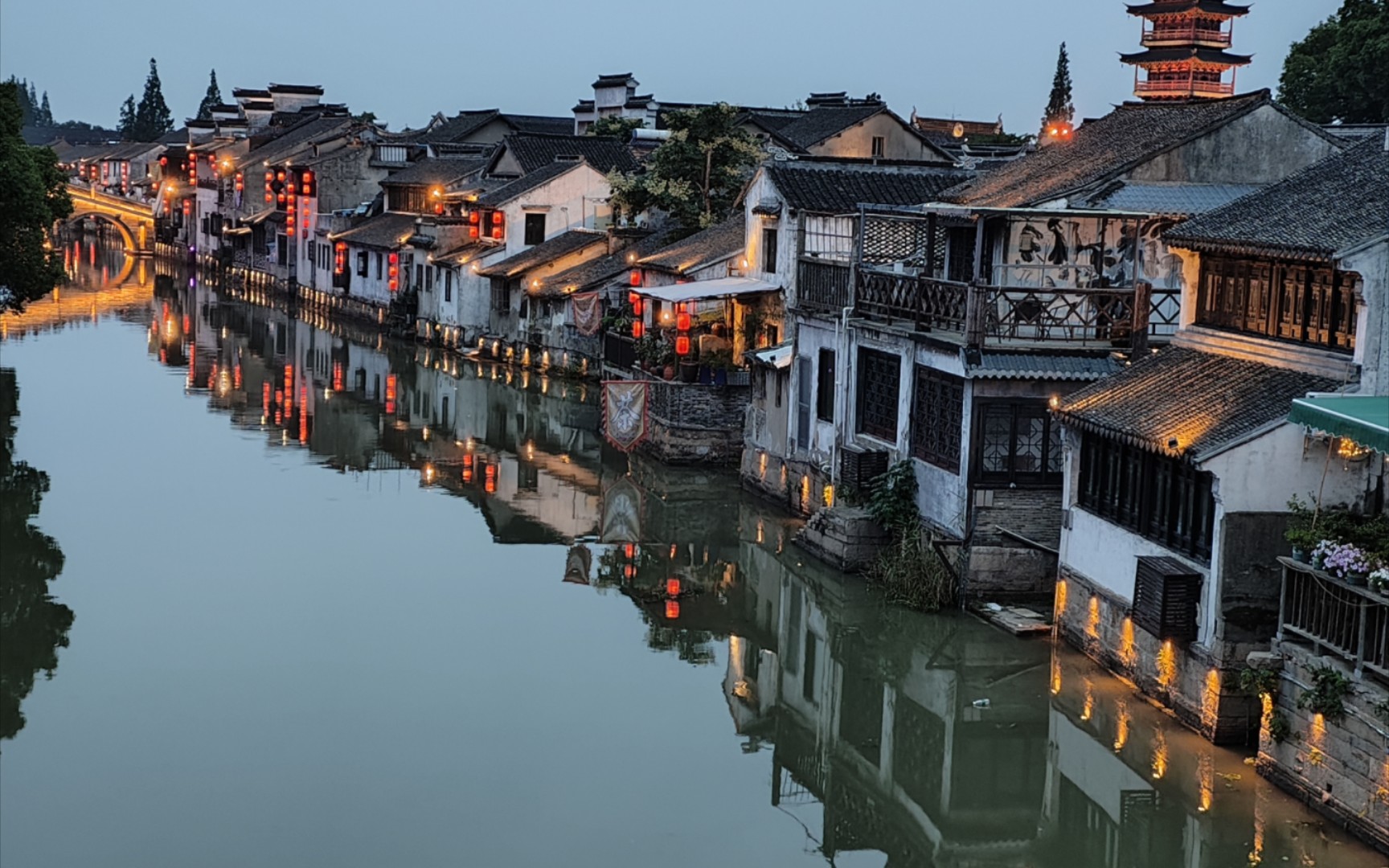 漫步千灯古镇:水乡风情与古镇的韵味