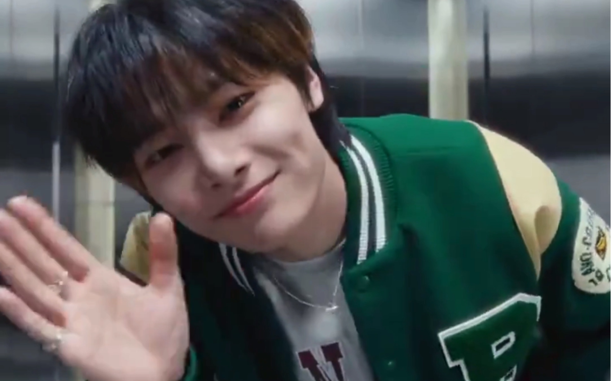 【梁精寅】单人cut | 240406 stray kids slbsstudio更新