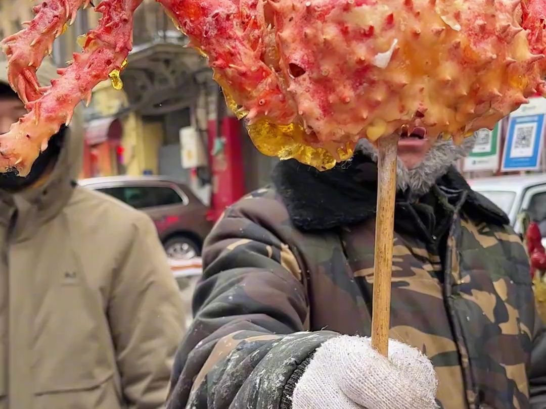 东北奇葩糖葫芦!路边摊美味在路边摊感受人间烟火寻