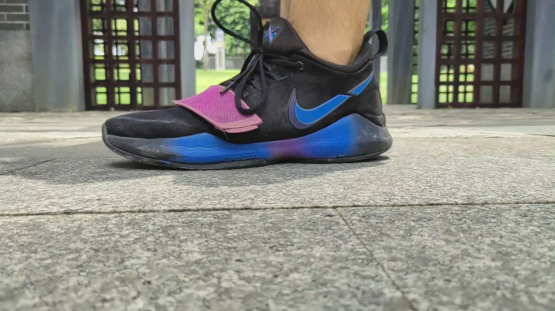 pg1(断勾配色)一双绝对的实战利器