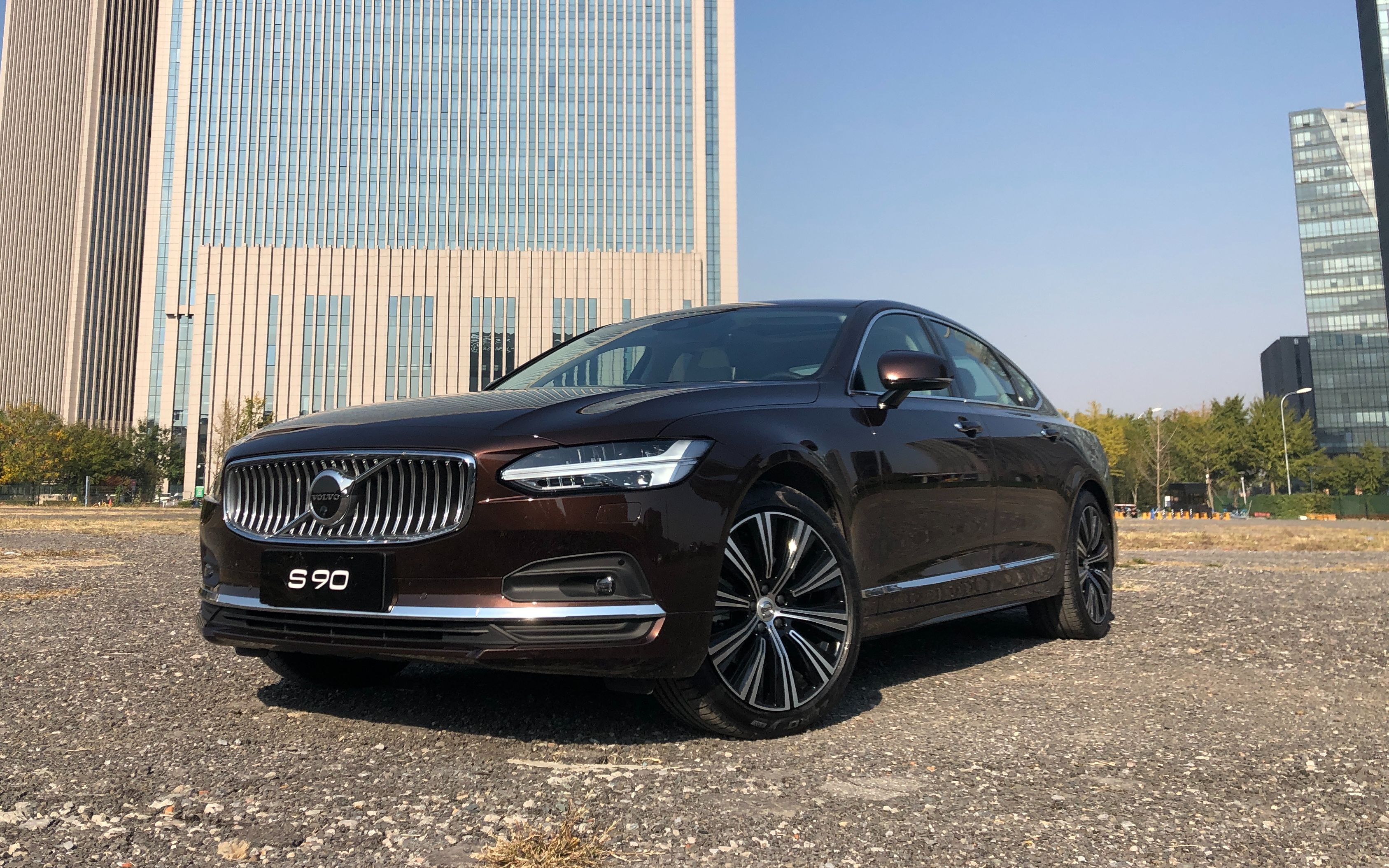 第一视角体验2021款沃尔沃s90北欧的豪华靠摸靠听靠闻