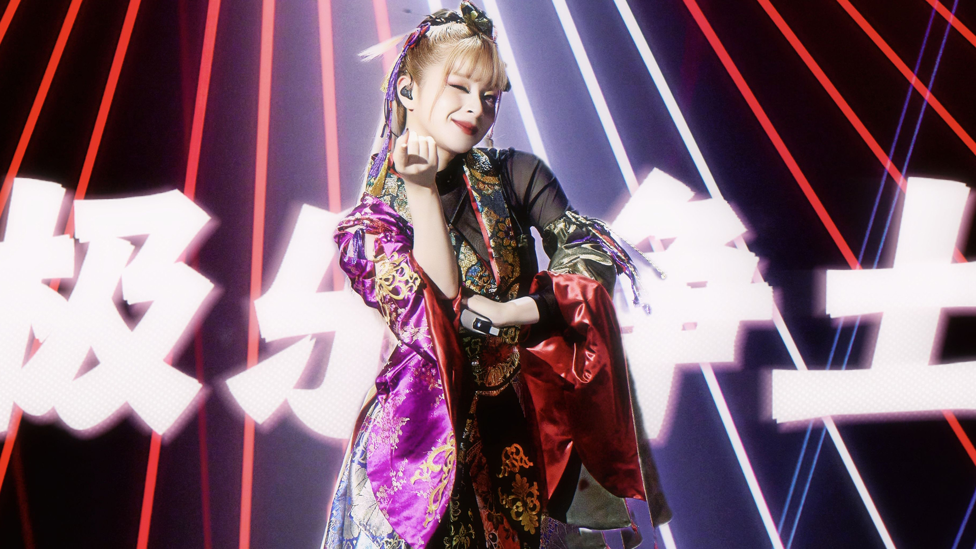 浪姐美依礼芽人气断层第一,力压内娱姐姐,其名字被抢注成商标