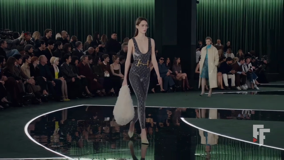 Gucci | Fall Winter 2025/2026 | Milan Fashion Week-J-U-N-D-J-U-N-D-哔哩哔哩视频