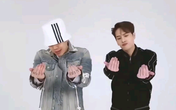 【王嘉尔×朴宰范】你们两真的有一种痞帅的感觉