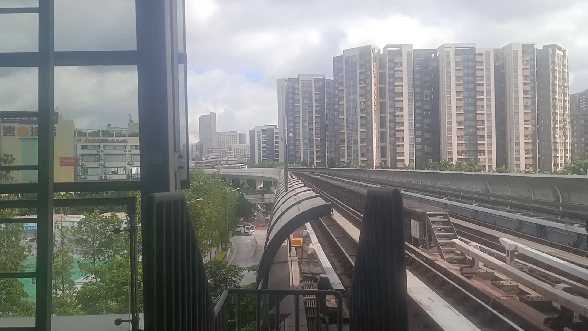广州地铁l6上线实录06x103-104进沙贝站香雪方向