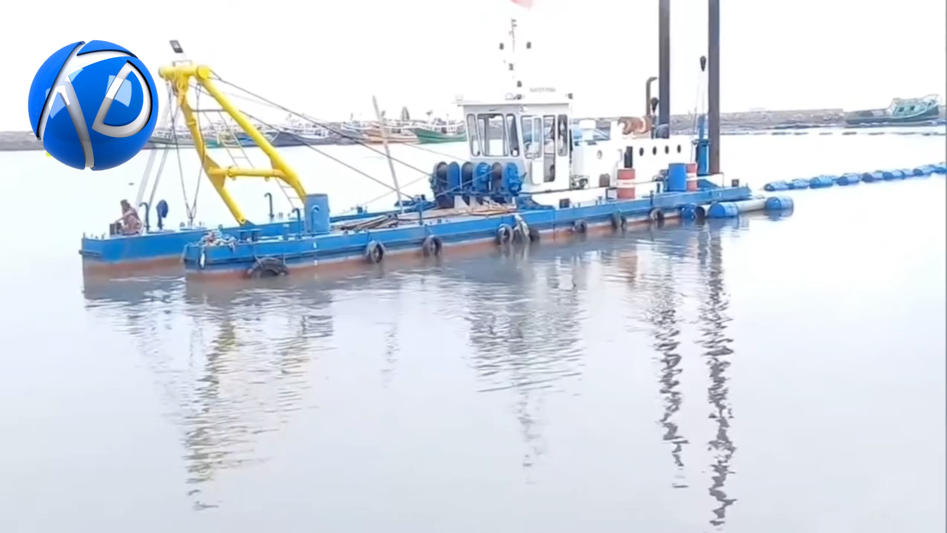 绞吸式挖泥船采砂船抽沙船定位桩挖泥船全液压小型清淤船电动绞吸船