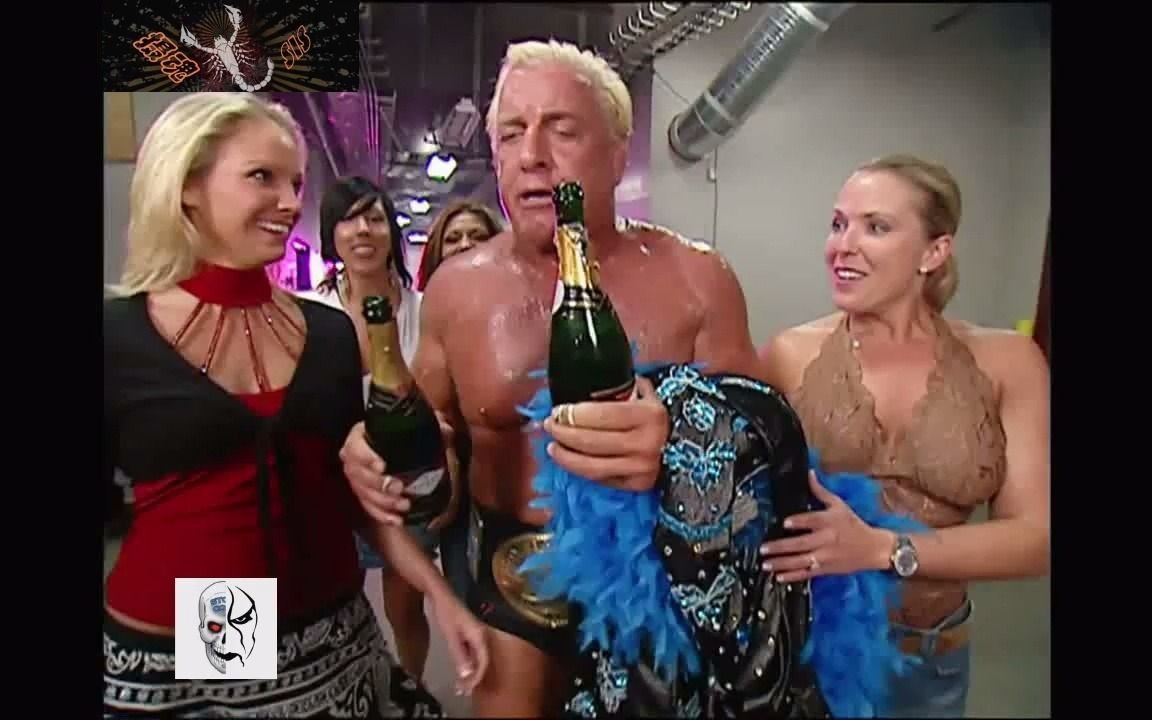 [图]<摄魂>Ric Flair 1战4美女炮车2005Unforgiven杀无赦