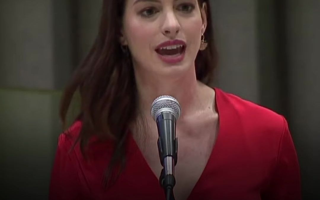 【纯英】ANNE HATHAWAY  Gender Equality安妮海瑟薇英语演讲:性别平等哔哩哔哩bilibili